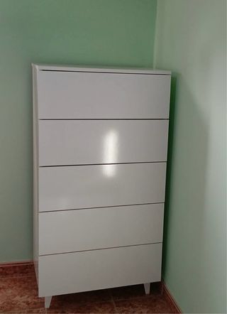 Cómoda de 5 cajones, acabado blanco brillante