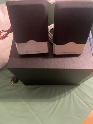 Sistema de Sonido 2.1 PC Negro