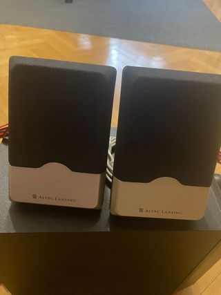 Sistema de Sonido 2.1 PC Negro