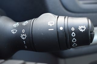 Renault Megane AUTENTHIQUE 1.6i 100 cv 5 puertas