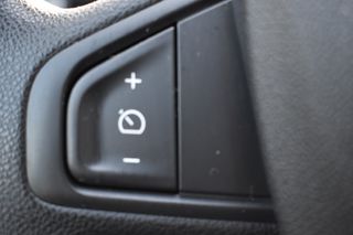 Renault Megane AUTENTHIQUE 1.6i 100 cv 5 puertas