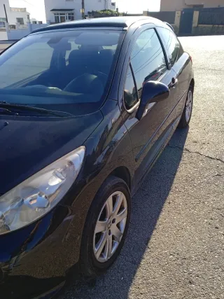 Peugeot 207 2007