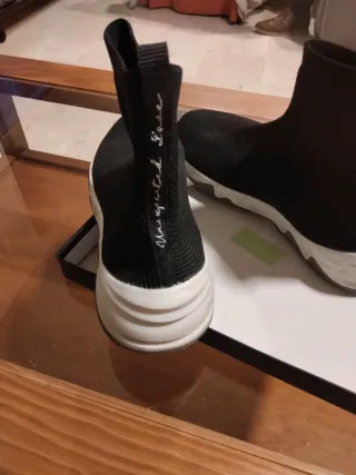 Botín calcetín negro, en perfecto estado