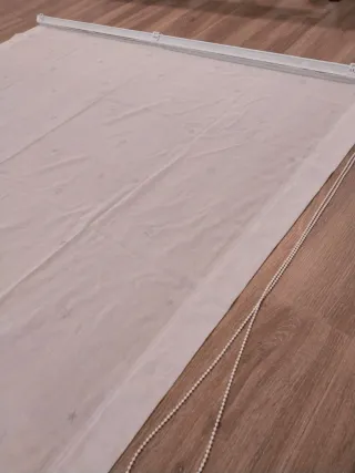 Estor blanco translúcido