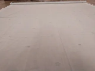 Estor blanco translúcido