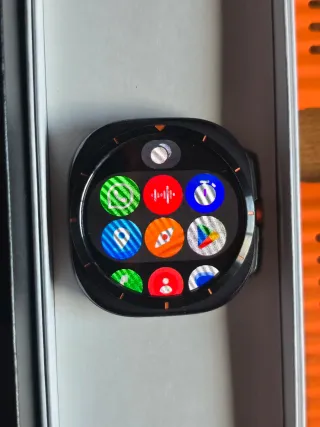 Samsung Galaxy Watch 7 Ultra GrisOscuro de Titaneo