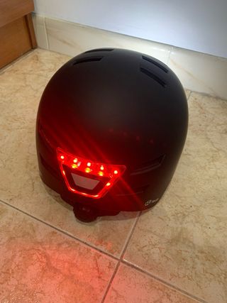 Patinete Eléctrico Xiaomi Modelo M365 + casco