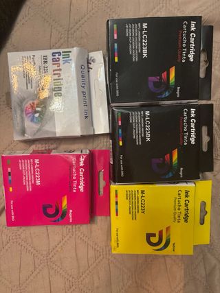 Cartuchos Tinta Brother LC223 Comp. Negro, Magenta