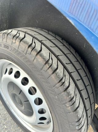 Volkswagen Transporter T6 Larga 2.0 TDI Azul