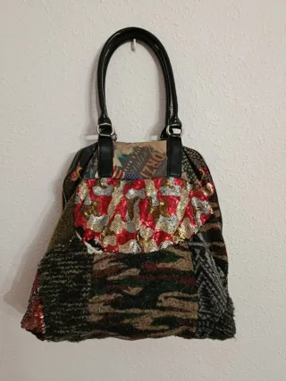 Bolso Voluminoso Multicolor con Lentejuelas