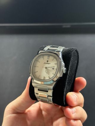 Reloj Poedagar Plata y Blanco