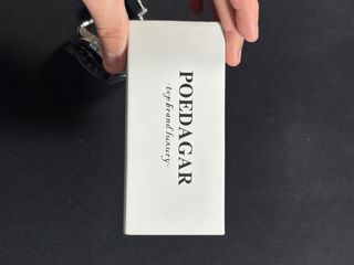 Reloj Poedagar Negro y Plateado