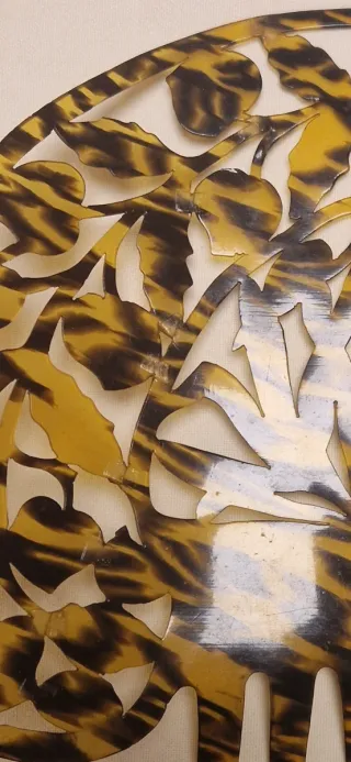 Antigua gran peineta símil carey