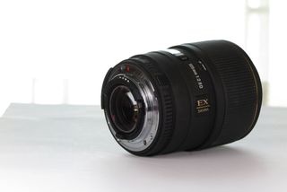 Objetivo Sigma 105mm 1:2.8 DG Macro Nikon