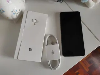 Xiaomi Redmi 13C 5G Negro Nuevo 128GB