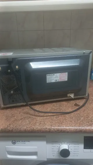 Microondas Taurus/CON GRILL