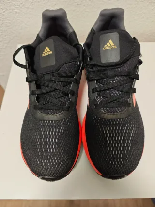 Zapatillas Adidas Astrarun Negras Naranja