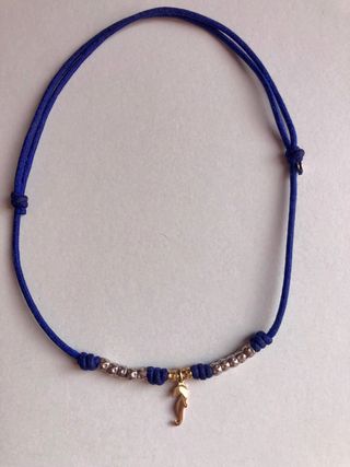 Collana Dodo cordino blu con cavalluccio marino