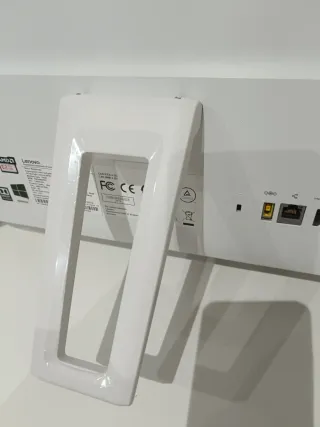 Ordenador Lenovo All-in-One Blanco