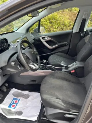 Peugeot 2008 2016