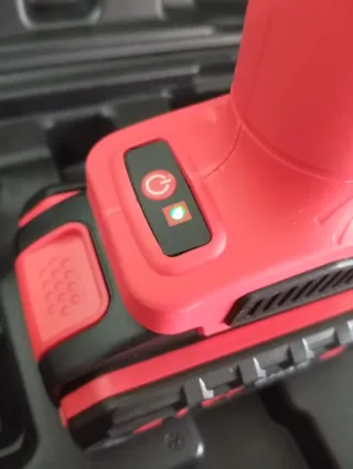 TIJERAS ELÉCTRICAS DE PODAR.