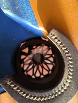 Mesa de billar con accesorios