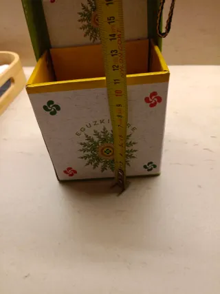 Caja Eguzkilore Decorativa