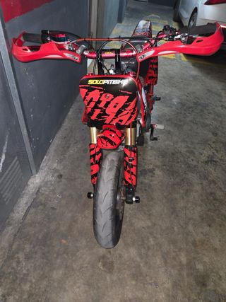 Pit Bike Monster Pro DHZ 190cc - 5h de uso