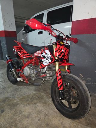Pit Bike Monster Pro DHZ 190cc - 5h de uso