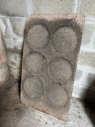 Filloeira gallega de piedra y metal