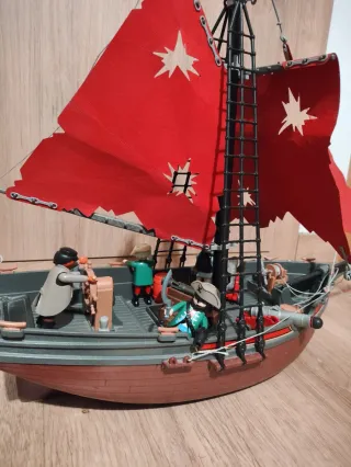 Barco Pirata Playmobil con Muñecos