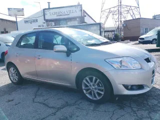 Toyota Auris 2010