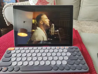 Microsoft Surface Pro 5 i5-7300U 8GB RAM