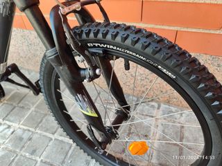 Bicicleta infantil 20"  Rockrider