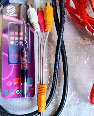 Cargadores iPad y Cables USB  dock connector