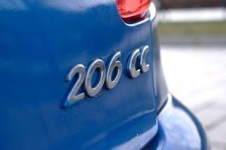 Peugeot 206 CC 2.0 136CV CAPOTA RIGIDA