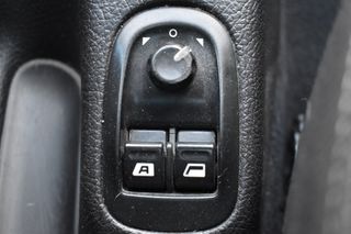 Peugeot 206 CC 2.0 136CV CAPOTA RIGIDA