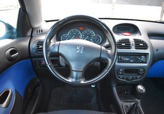 Peugeot 206 CC 2.0 136CV CAPOTA RIGIDA