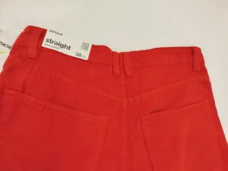 Pantalón vaquero Straight rojo Talla M
