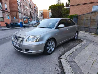 Toyota Avensis 2004