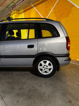 Opel Zafira 2.0 Dti 16v Elegance