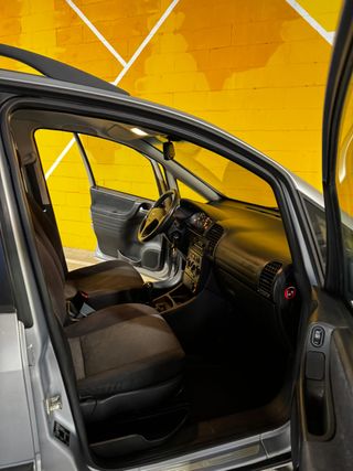 Opel Zafira 2.0 Dti 16v Elegance