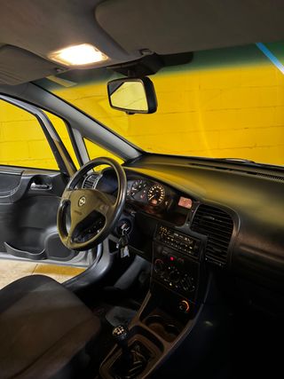 Opel Zafira 2.0 Dti 16v Elegance