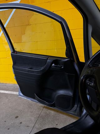 Opel Zafira 2.0 Dti 16v Elegance