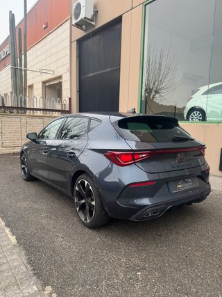 CUPRA León 1.5 eTSI 110kW (150CV) DSG
