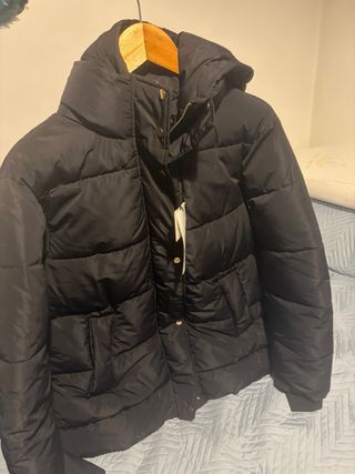 Abrigo acolchado Zara negro mujer