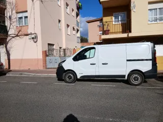 Furgoneta  nissam 300