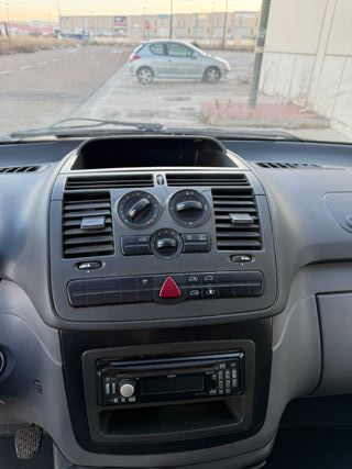 Mercedes-Benz Vito 2005