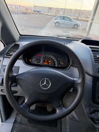 Mercedes-Benz Vito 2005
