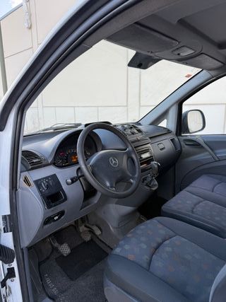 Mercedes-Benz Vito 2005